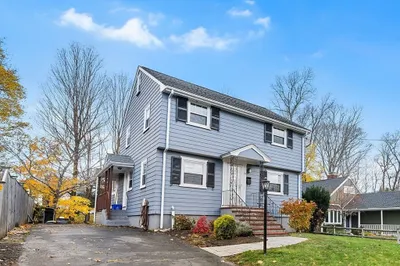 73 Sassamon Ave