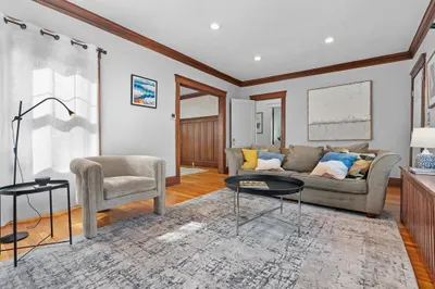 14 Sunnybank Rd #14