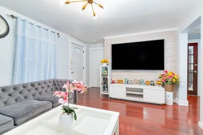 107 Fayette St 1