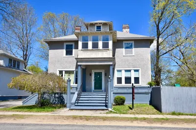 6 Rock St 1