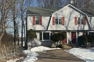17 Julian Ln #17 1