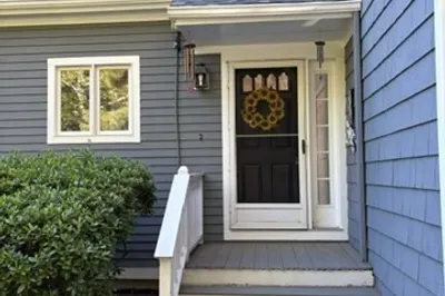 3 Fairway Ln #1 1
