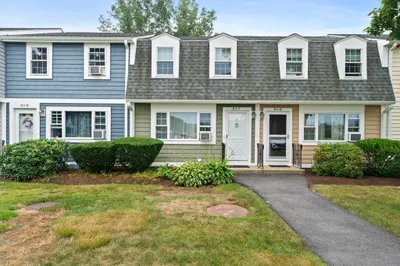 7 Lydon Ln #A1
