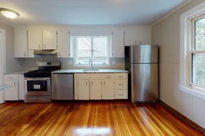 20-22 Upcrest Rd #2 1