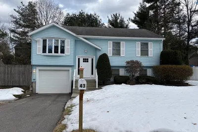 43 Marmon Court
