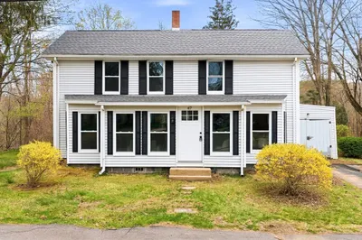 47 Ware St