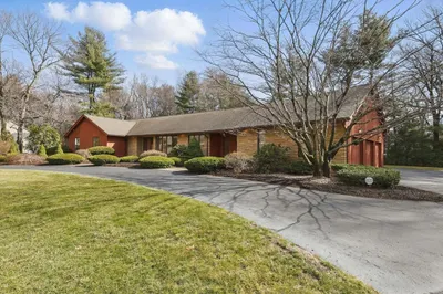 29 Williamsburg Drive