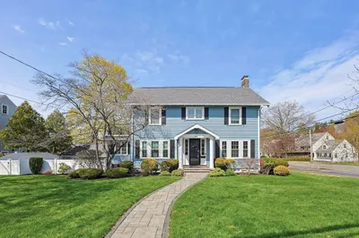 434 Brook Rd 1