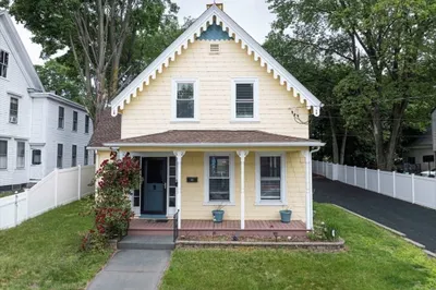 67 Pine St