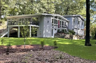 31 High Rock Road 1