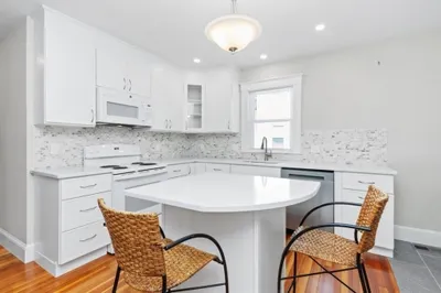 41-43 Elliot St #1