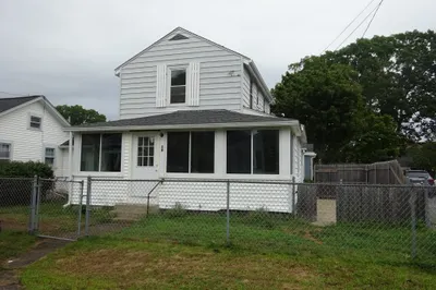 34 Bayview St 1