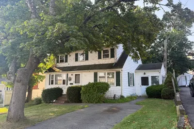 97 Studley Ave