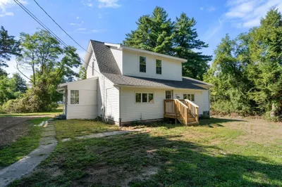 61 Pelham Rd 1