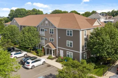205 Elm St #307
