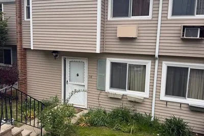 56 Glen Devin St #56 1