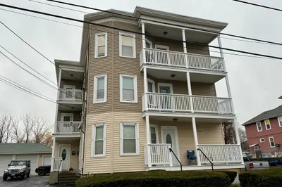 142 Cote Ave 1
