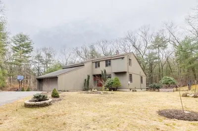 52 Harrison Cir