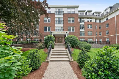 300 Allston St #506 1
