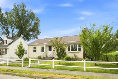 54 Mountain Avenue