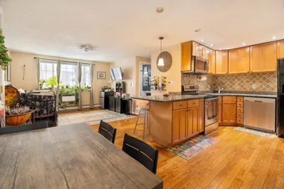 12 Woodland St #21