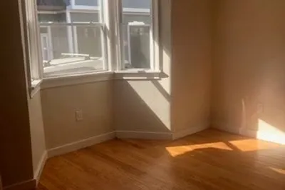 11 Grimes Street