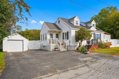 40 Rossi St 1
