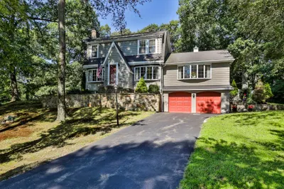 93 Butler Ave 1