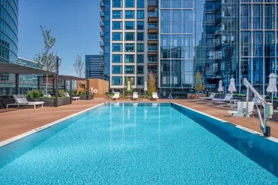 133 Seaport Blvd #2017 1