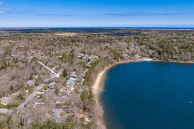 251 Lakeside Drive 1