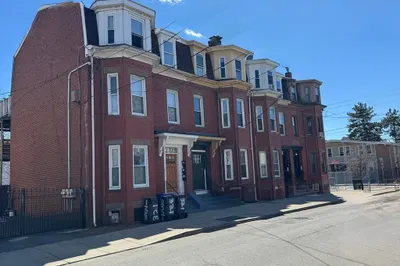 319 Spruce Street 1