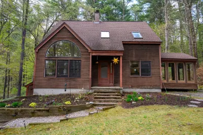 8 Kingman Rd 1