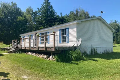 201 Loop Rd