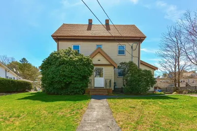 287-289 Walnut