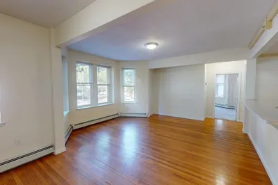 1405 Beacon St #5 1