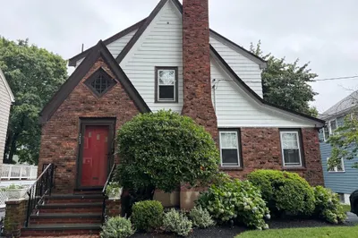 291 Russett Rd 1