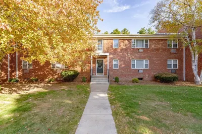 245 Regency Park Dr #245 1