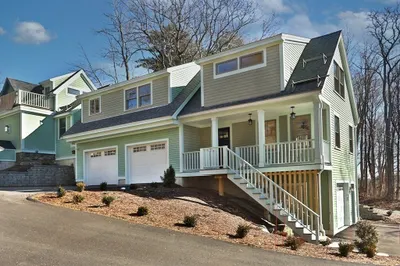12 Warren Ave #B