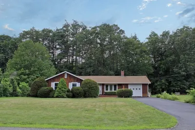 40 Newell Pond Road 1