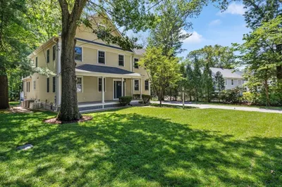 245 East St 1