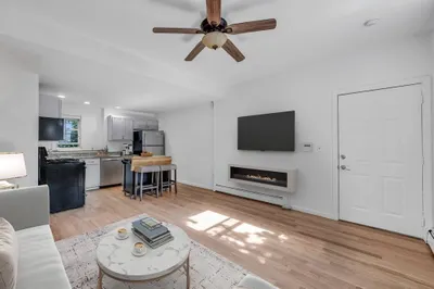 224 West Sixth St #1