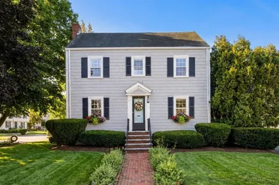 97 Pleasant St