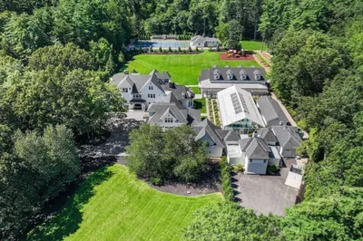 210 Monument Farm Road 1
