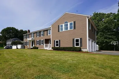 52 Wexford Drive 1