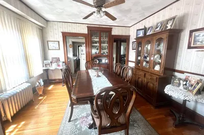31 Maple Ave. #2
