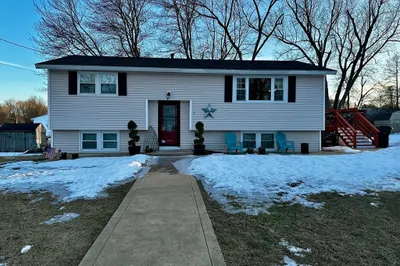 9 Hampshire Circle 1