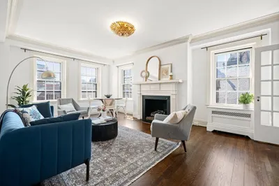 50 Commonwealth Ave #804-805