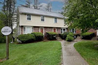2 Pinebrook Lane #2