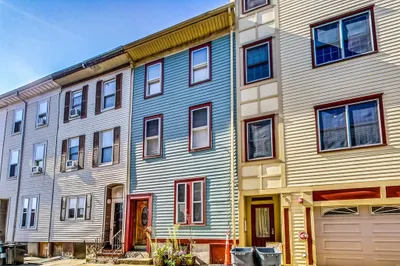 207 Athens St