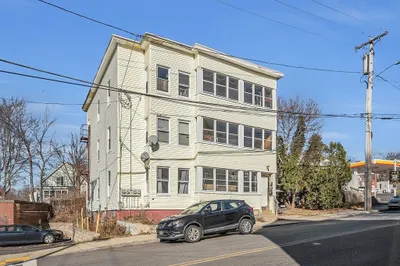 173 Parker St